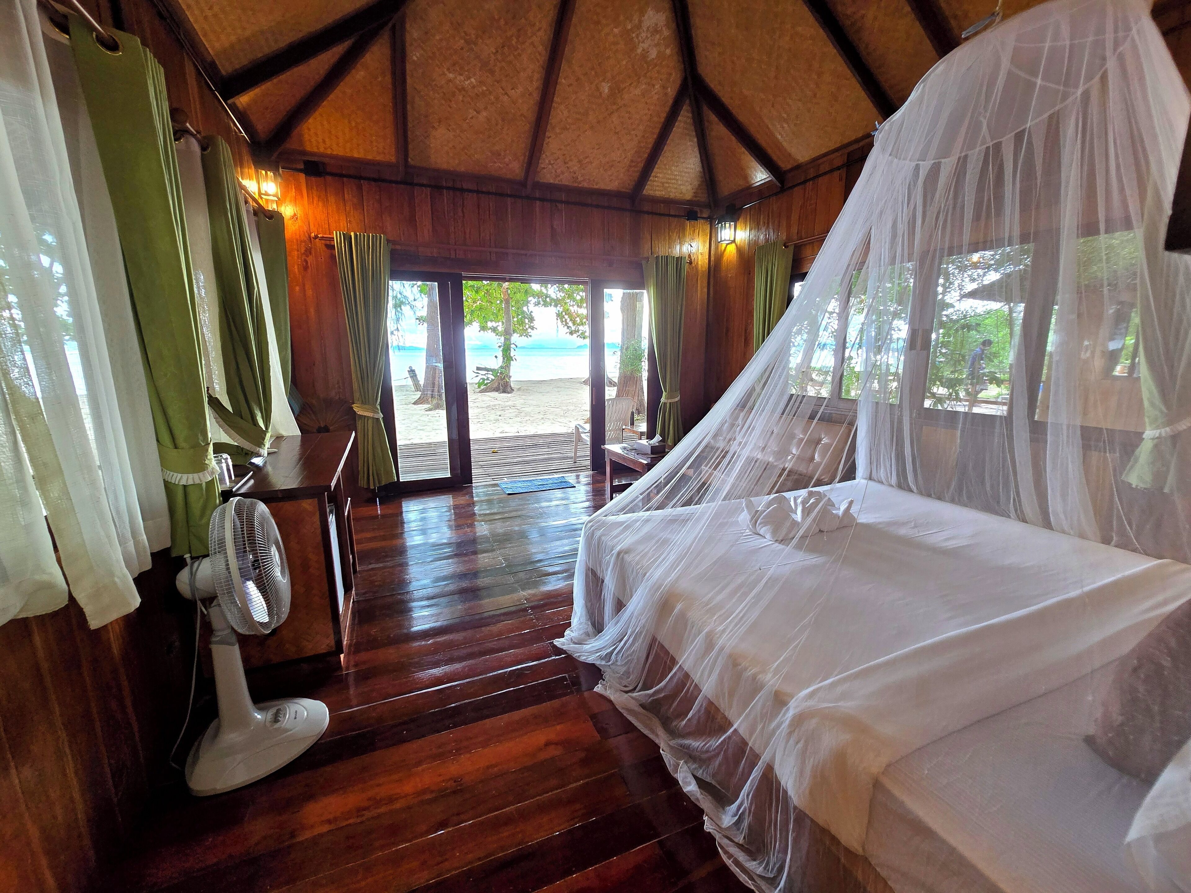 Beach Front Cottage | Bed sheets