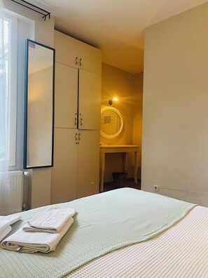 Hypo-allergenic bedding, individually decorated, individually furnished - Kallista Alaçatı (Cesme)