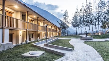 Camera Junior, 1 letto king, vista valle | Vista montagna
