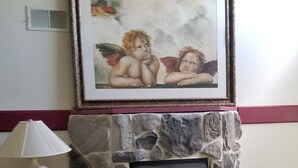 Raphael Room | Wi-fi (inkludert), individuelt dekorert og individuelt innredet