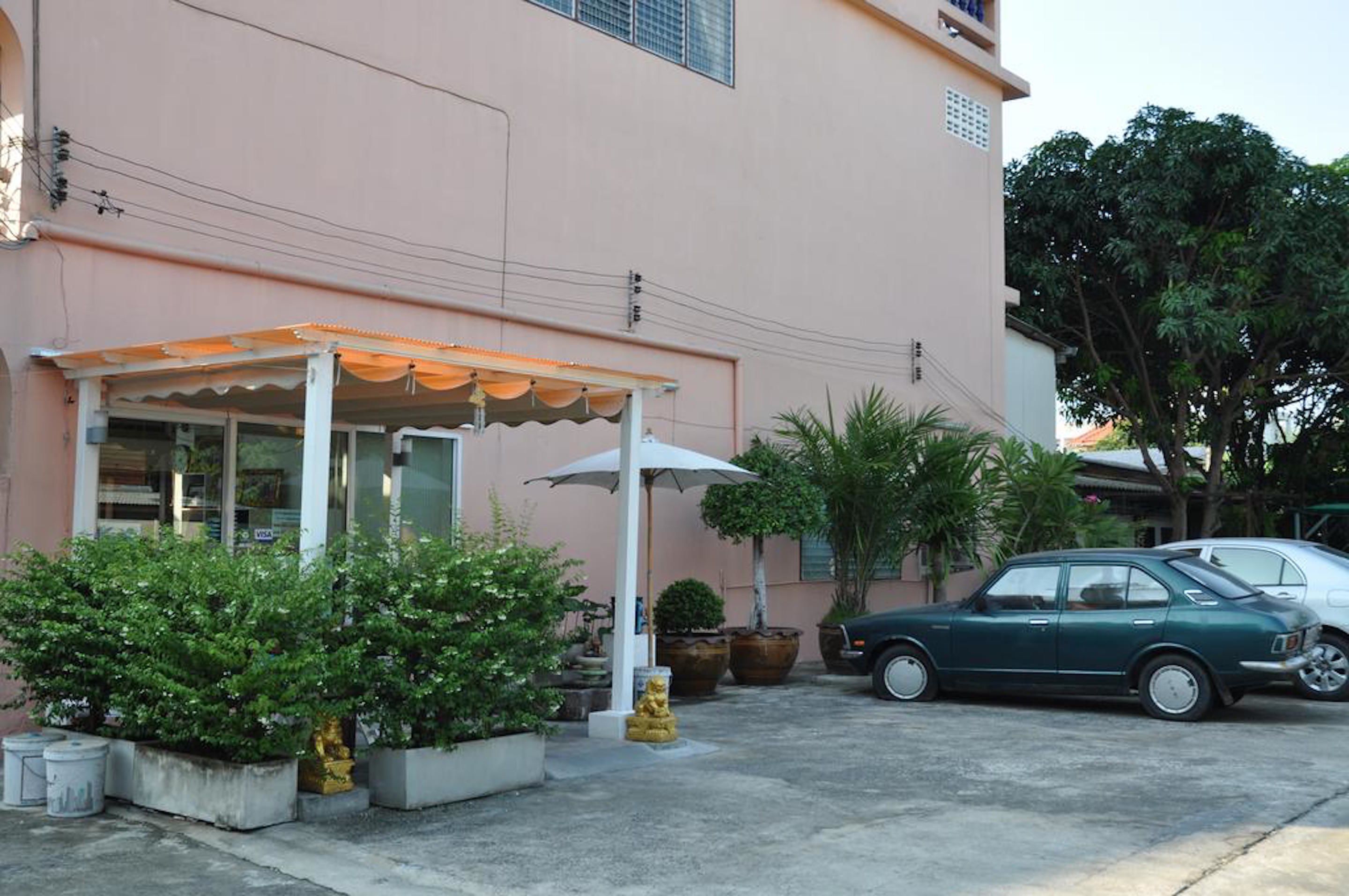 Free self-parking