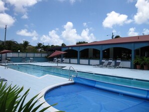 Piscina externa