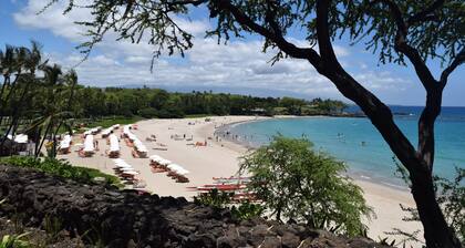 Frente a la playa, condominio con vista al mar (mejor surf / snorkeling).