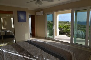 5 bedrooms, iron/ironing board, free WiFi, bed sheets