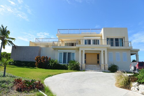 Stella Views hat atemberaubende 360-Grad-Ansichten von Long Island, Atlantic & Caribbean 