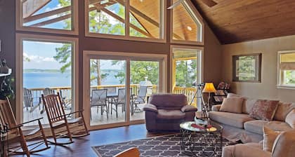Some might ask why... we say Y Knott?! Lake Front home with boat launch.