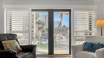 Smart TV, DVD player, books, music library