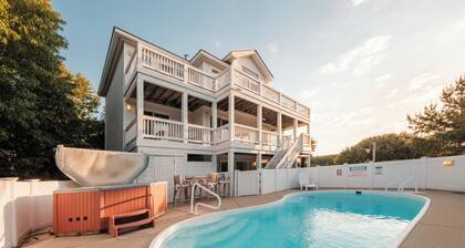Dolphin Inn-7BR, mit Pool, Spa und Piratenschiff mit Fitnessstudio / Golf. Pet & Pirate Friendly