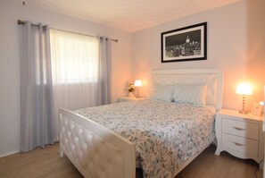 3 Schlafzimmer, Bügeleisen/Bügelbrett, WLAN, Bettwäsche