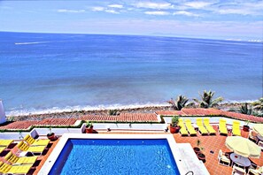 Outdoor pool, a heated pool - !!BEACHFRONT IN THE CITY CENTER! SUMMER 2026 SPECIAL, ONLY 199/NT!!! (Puerto Vallarta)