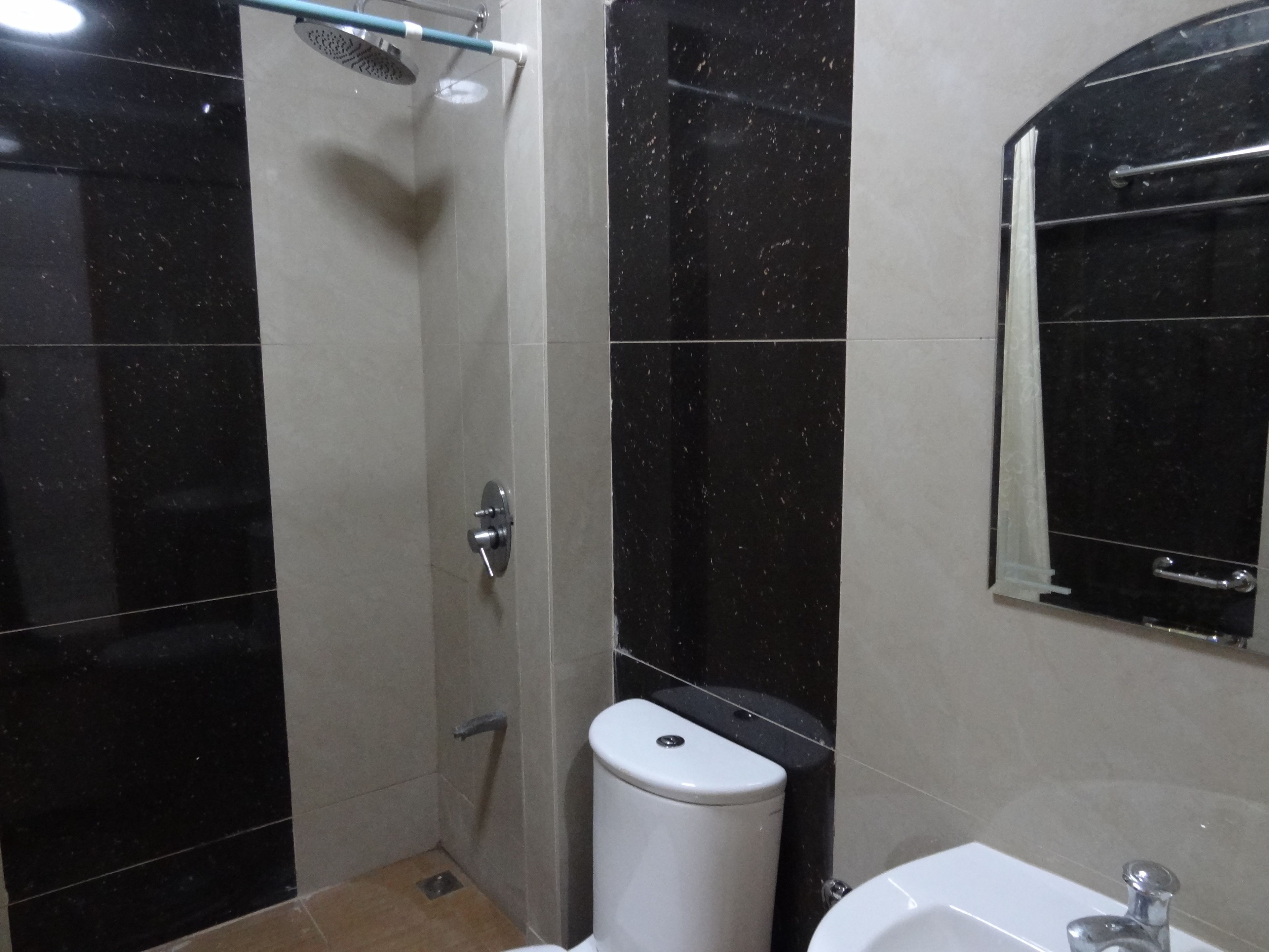 Photo - The Executive Villa Inn & Suites