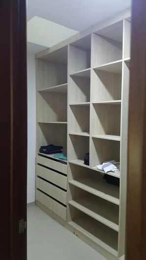 Suite | Sengetøy av topp kvalitet, safe på rommet og wi-fi (inkludert)