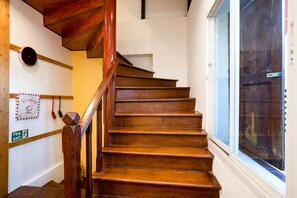 Staircase - OYO 895 The Onion Hostel (Bangkok)