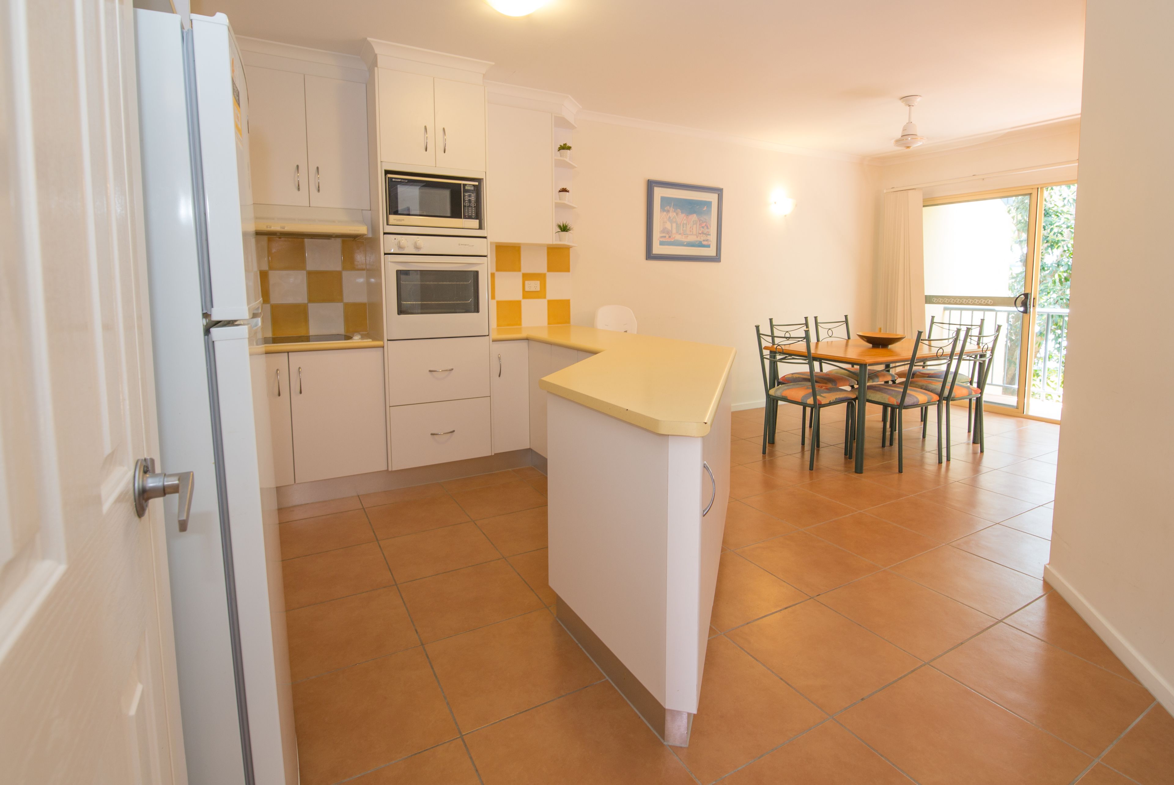 Apartment, 3 Bedrooms | Private kitchen | Full-sized fridge, microwave, oven, stovetop