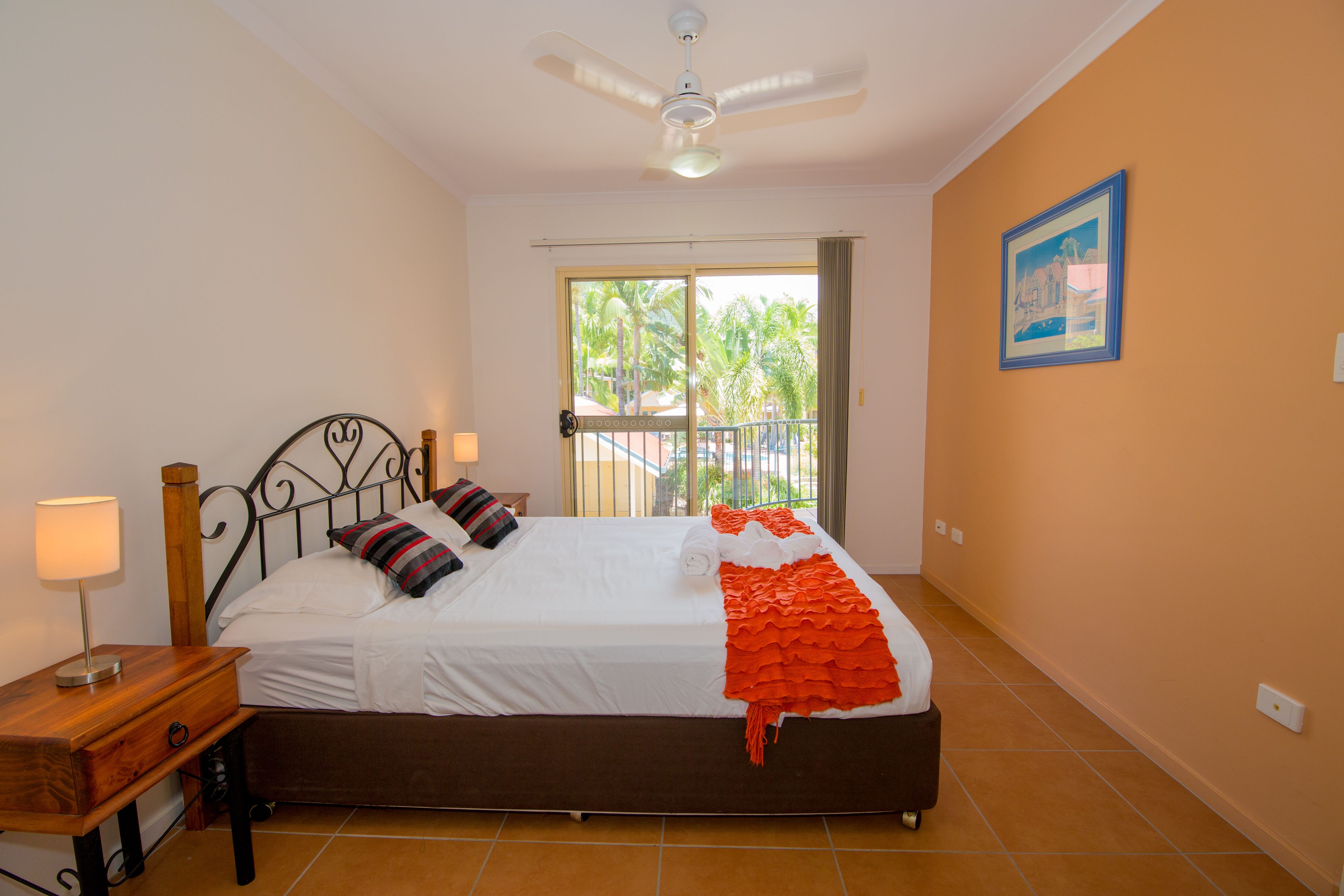 Apartment, 3 Bedrooms | 3 bedrooms, iron/ironing board, free WiFi, bed sheets