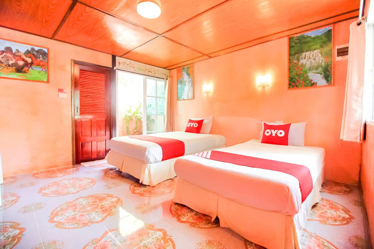 Deluxe Twin Room | Desk, soundproofing, rollaway beds, free WiFi