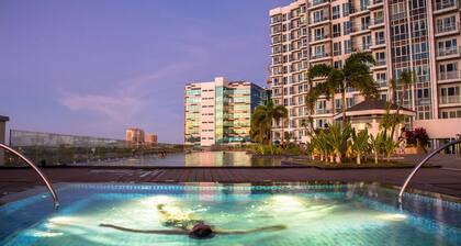 CSuites at 8 Newtown Residences