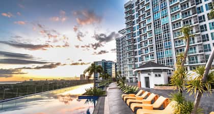 CSuites at 8 Newtown Residences