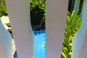 Deluxe Double Room, Pool View | Balcony - An Bang Gold Coast Villa (Da Nang)