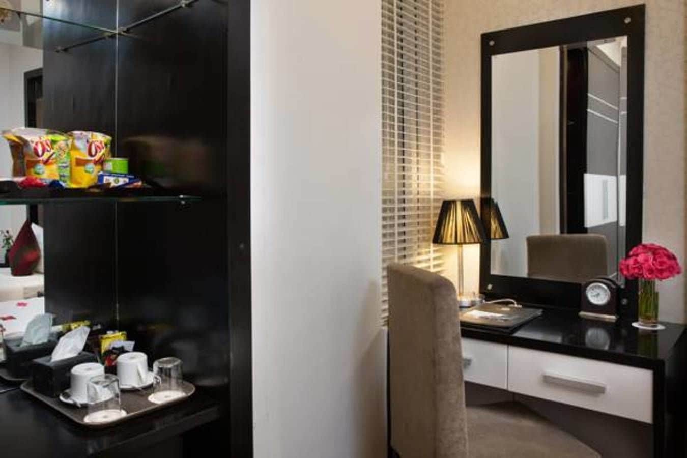 family quadruple room, non smoking | 1 bedroom, minibar, in-room safe, individually decorated