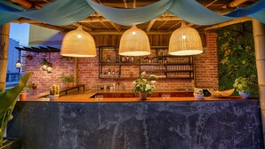 Breakfast area - Continent Hotel Da Nang (Da Nang)