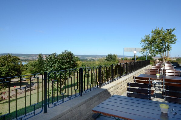 Terrace/patio - Hotel Barbarossa (Kelbra)