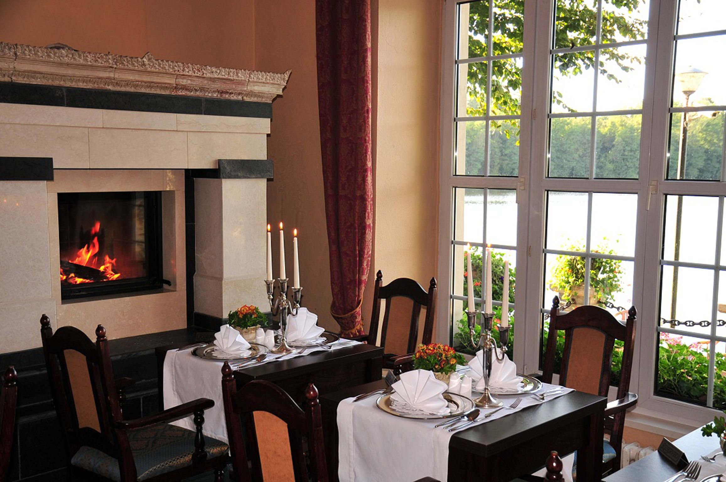 Local and international cuisine