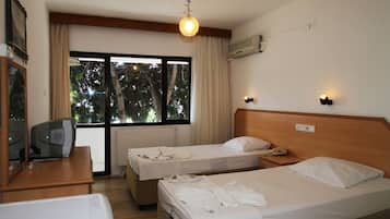 Standard Double or Twin Room, Balcony | In-room safe, rollaway beds, free WiFi