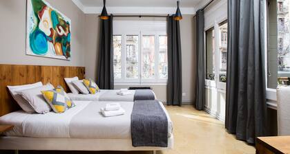 Jardinets Guest House