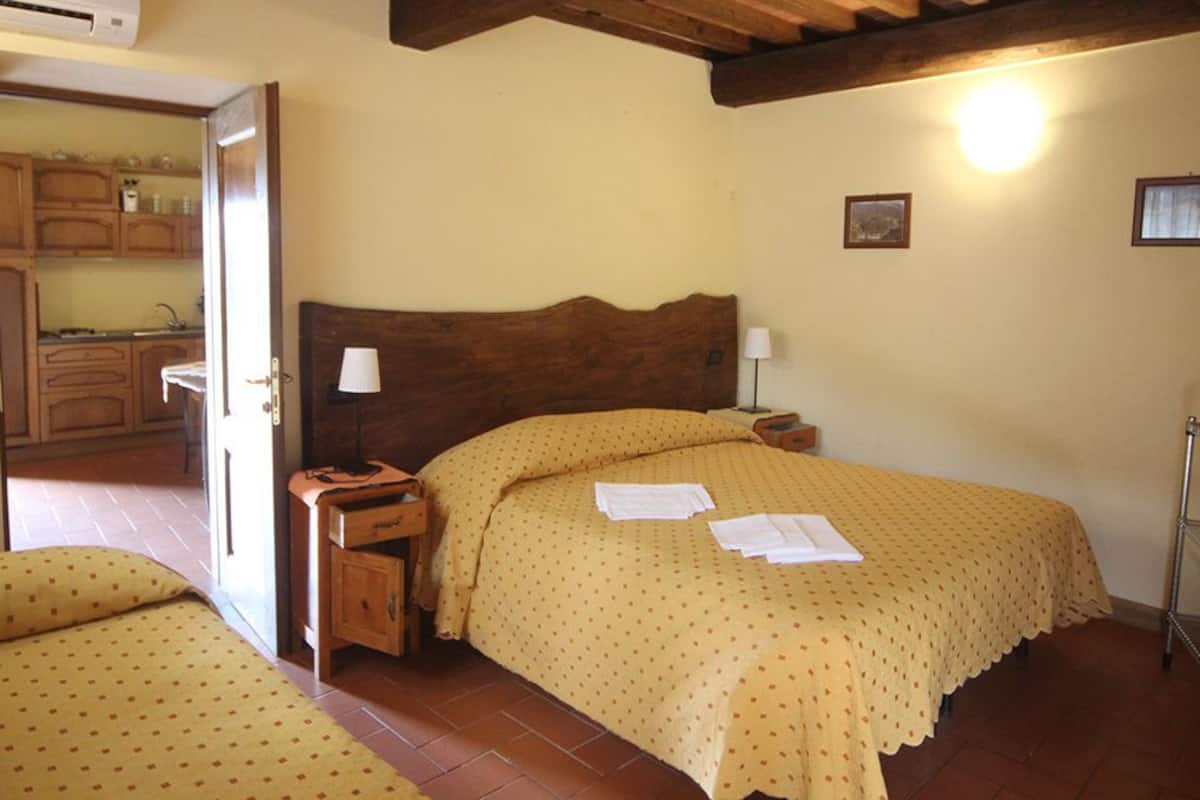 Departamento Confort | Escritorio, cunas, wifi gratis y ropa de cama