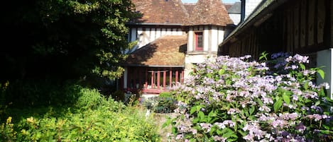Suite, Ensuite, Garden View (La Pigeonnier) | Exterior