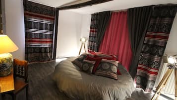 Cottage, Ensuite, Garden View (La Colombe) | 1 bedroom, premium bedding, iron/ironing board, free WiFi