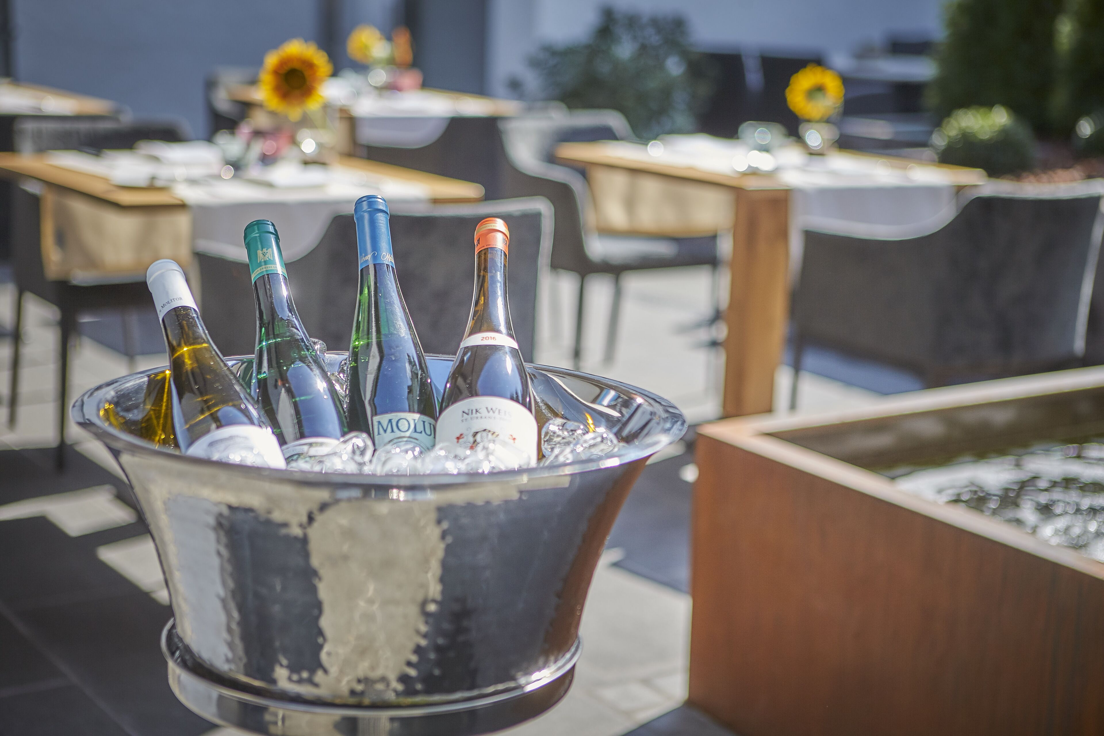 breakfast, lunch, dinner served; local and international cuisine