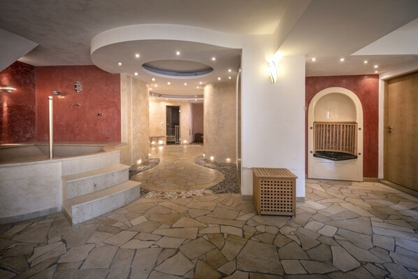 Body treatments, facials, 2 treatment rooms - Hollerhöfe Zu Gast im Dorf (Kemnath)