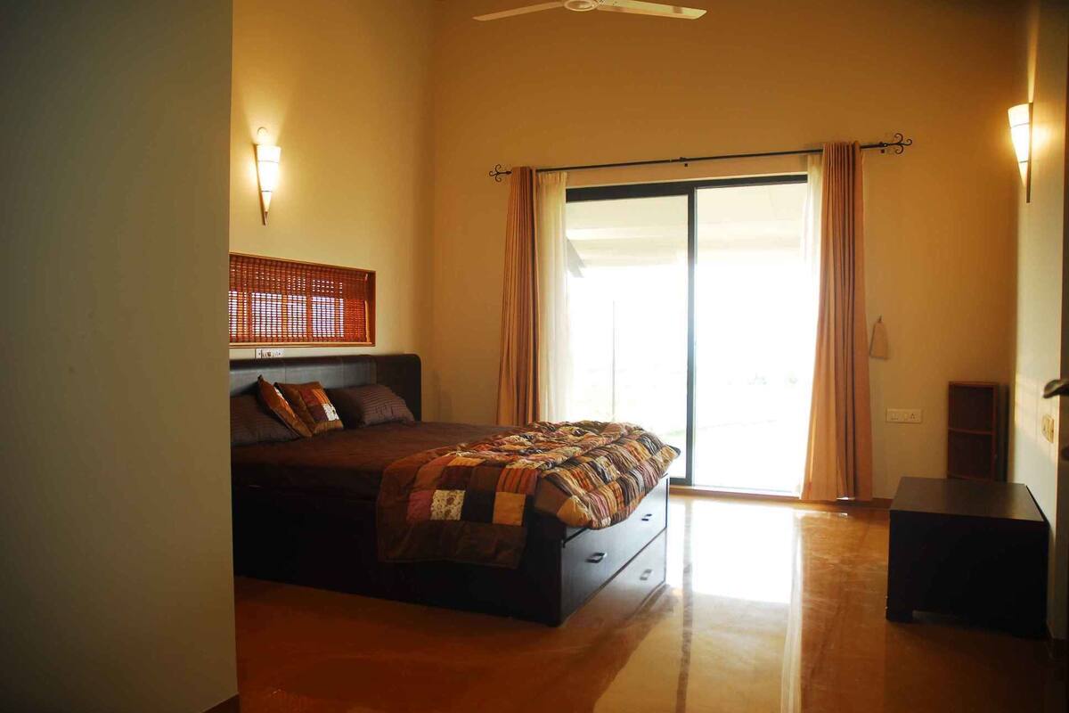 Luxury Villa, 3 Bedrooms, Private Pool, Lake View | 1 bedroom, premium bedding, minibar, in-room safe
