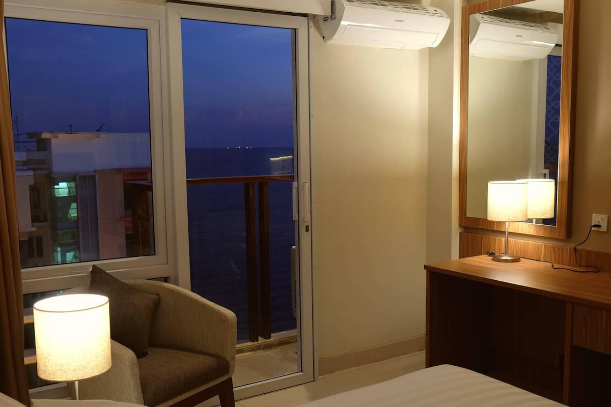 1 slaapkamer, luxe beddengoed, een minibar, een kluis op de kamer