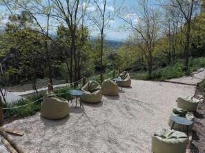 Property grounds - Tuffudesu B&B (Osilo)