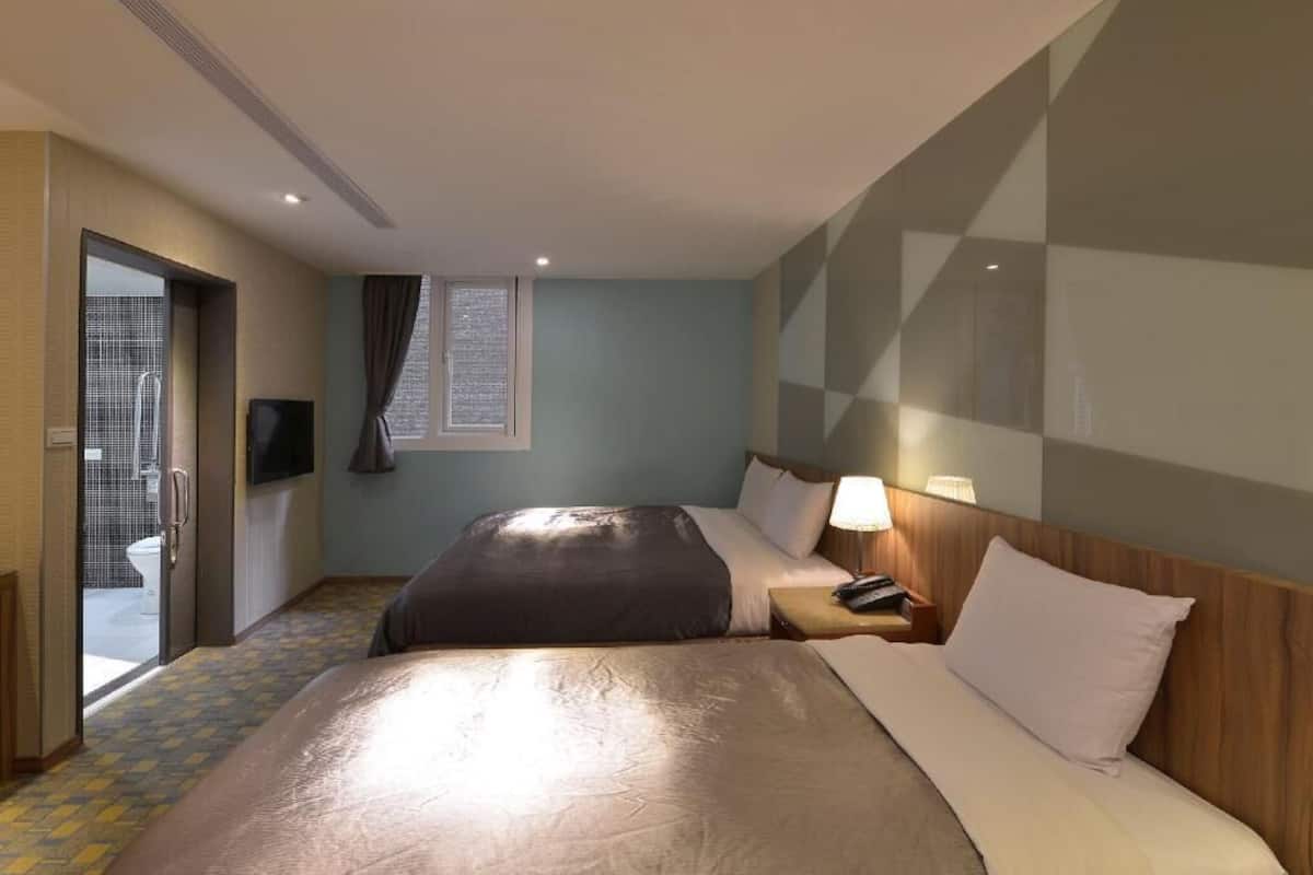 Business Triple Room