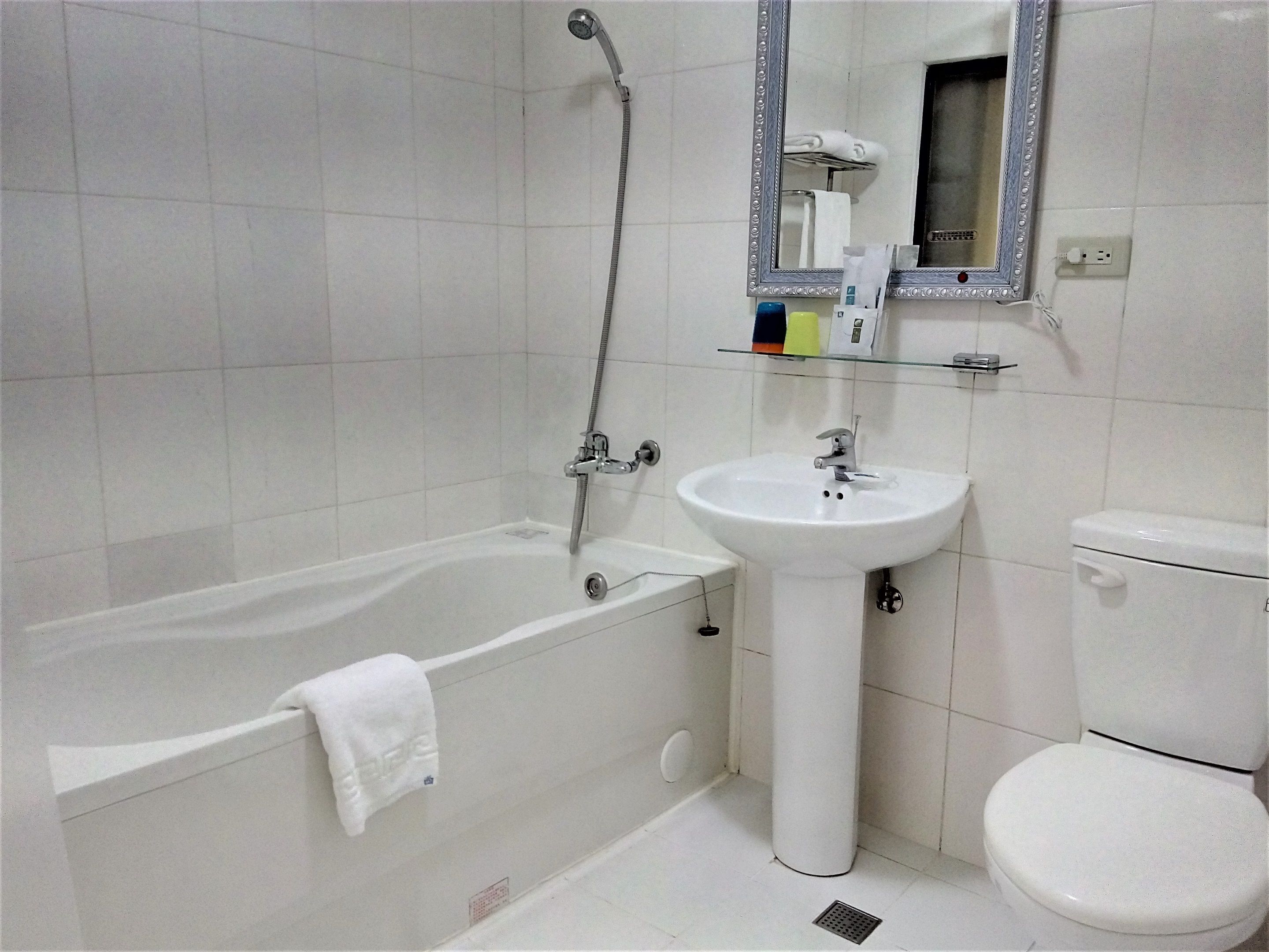 shower, free toiletries, hair dryer, slippers