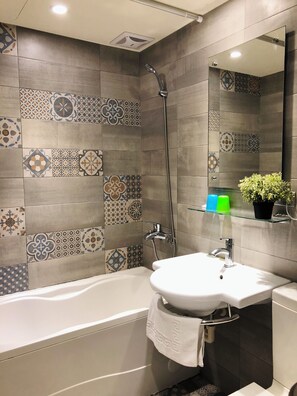 Elite-Doppelzimmer | Badezimmer