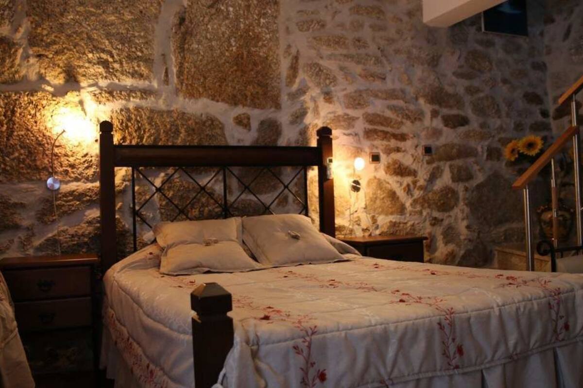 Double Room | 1 bedroom, desk, soundproofing, iron/ironing board