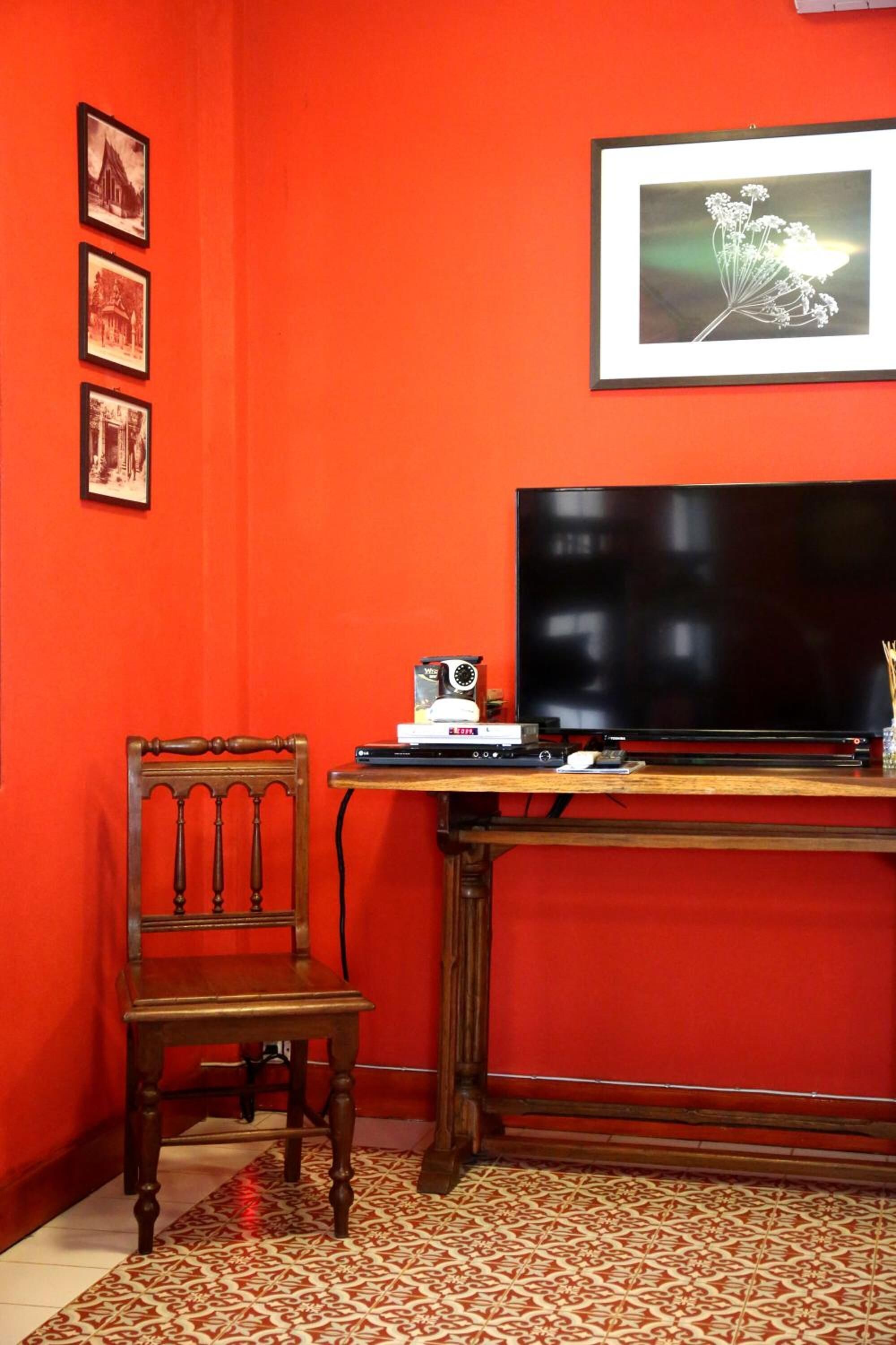 minibar, in-room safe, desk, free cots/infant beds