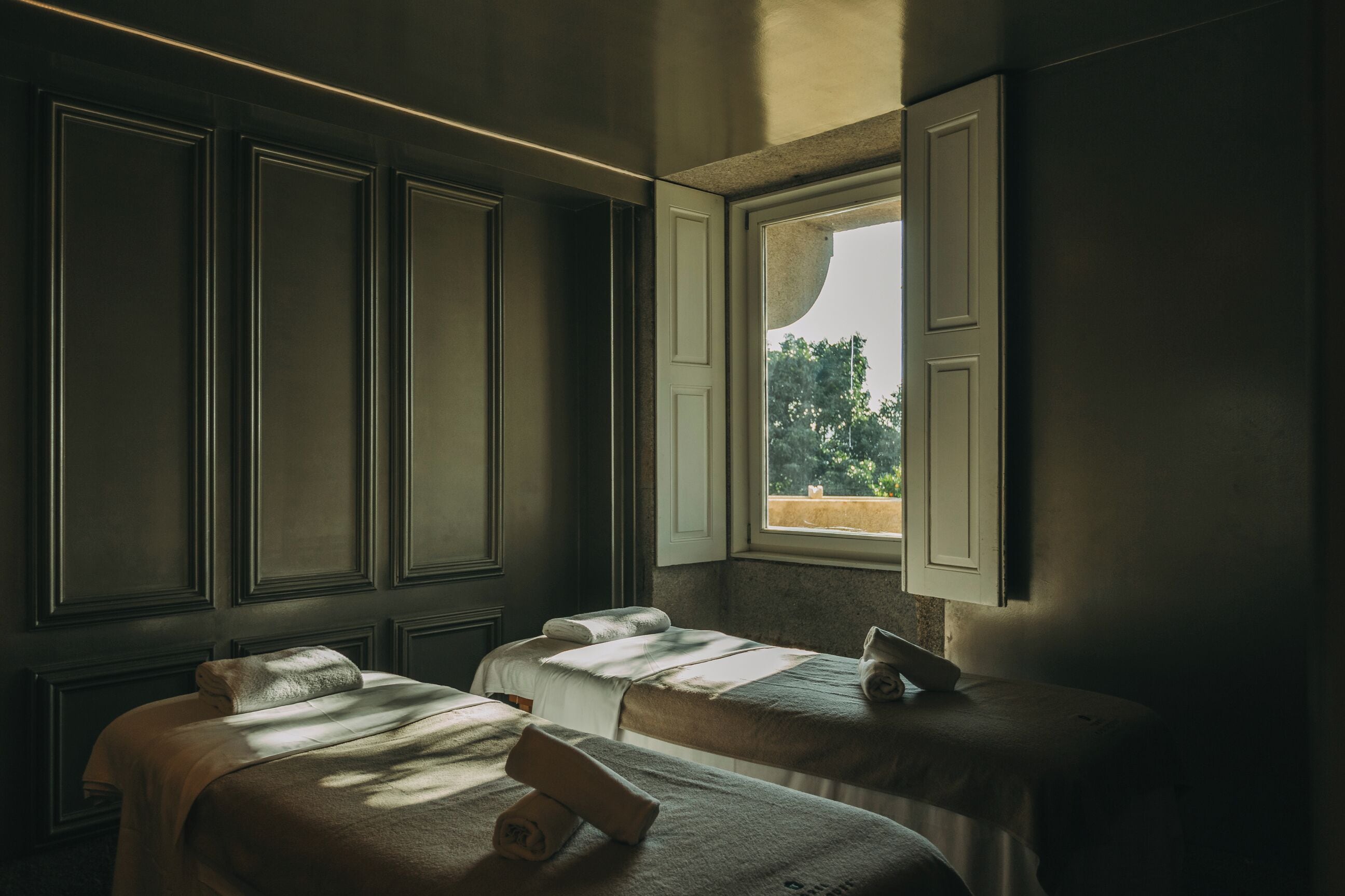 Couples treatment rooms, Turkish bath, body treatments, body scrubs