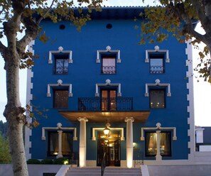 Front of property - Hotel Balneario Font Vella - Adults Only (Sant Hilari Sacalm)
