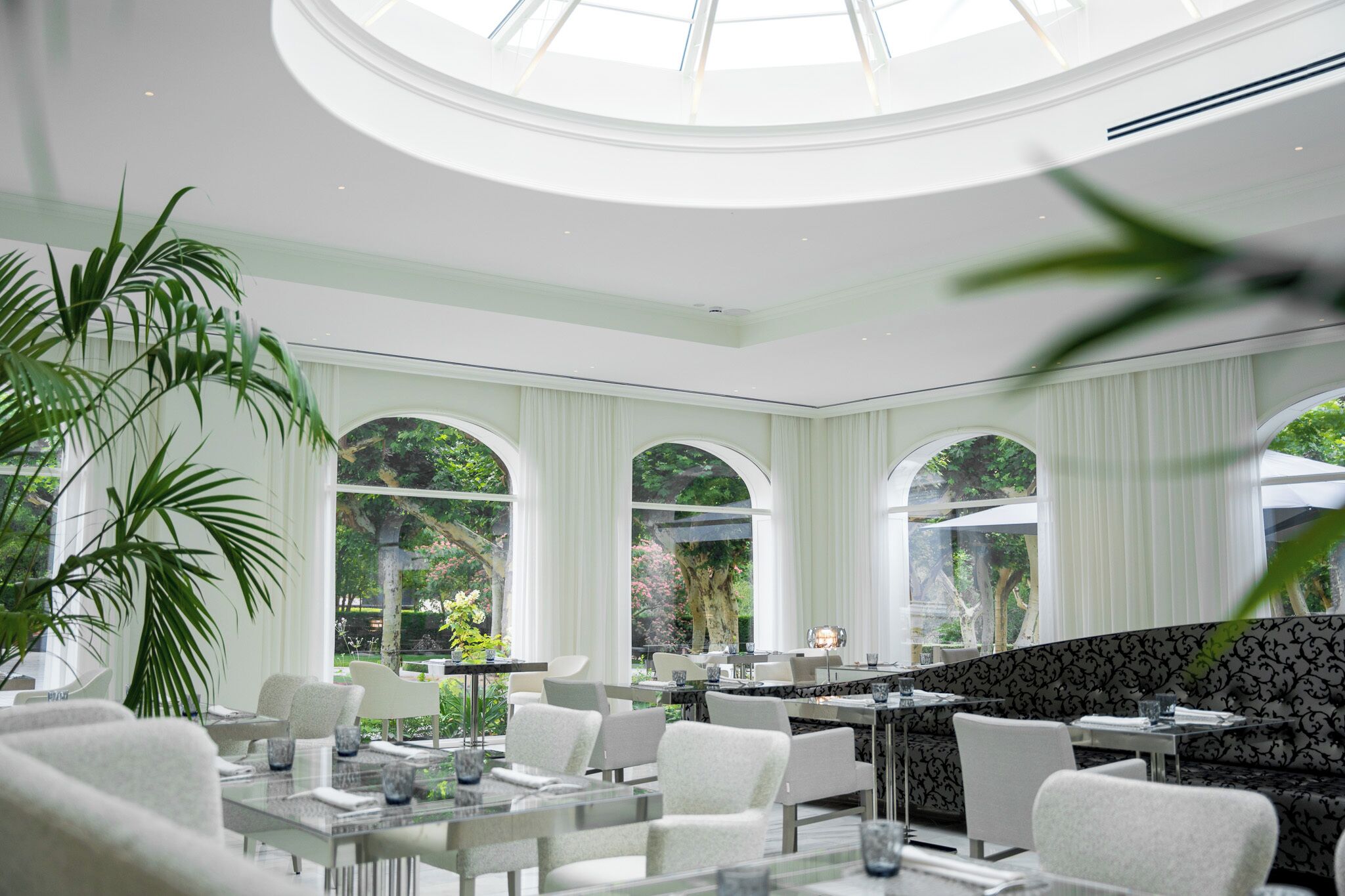 breakfast, lunch, dinner served; local cuisine