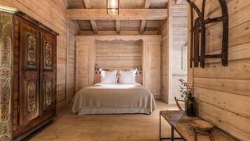 11 chambres, coffres-forts dans les chambres, bureau