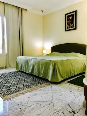 In-room safe, desk, blackout drapes, soundproofing