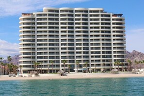 Condo, 1 Bedroom | Exterior