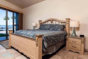 Condo, 2 Bedrooms