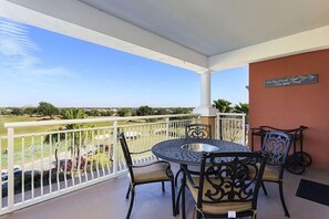 Appart'hôtel, 2 chambres, balcon (RVH_117R Grande Paradise) | Balcon